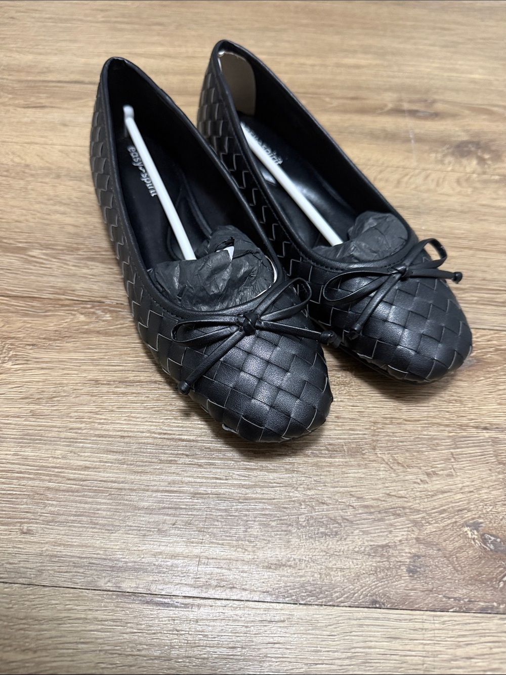 Easy Spirit Black Woven Ballet Flats with Bow